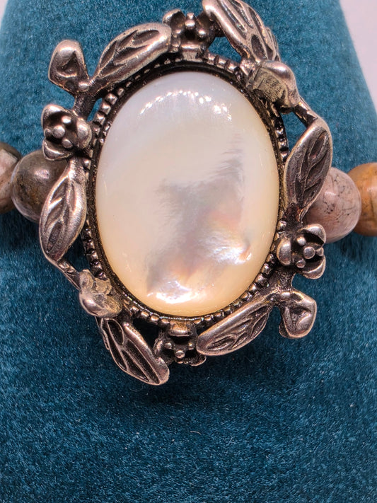 Que sera and mother of pearl bracelet