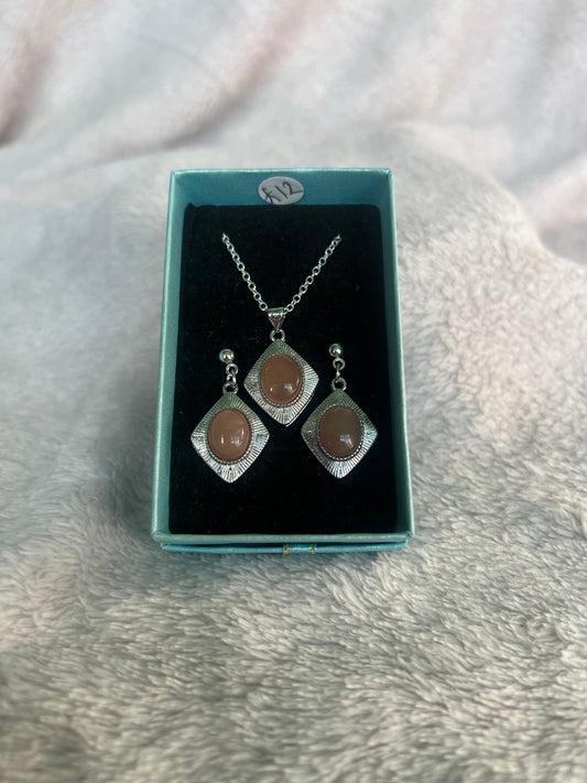 Eternal moon set