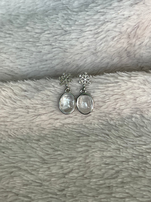 Clear quartz snowflake 925 studs