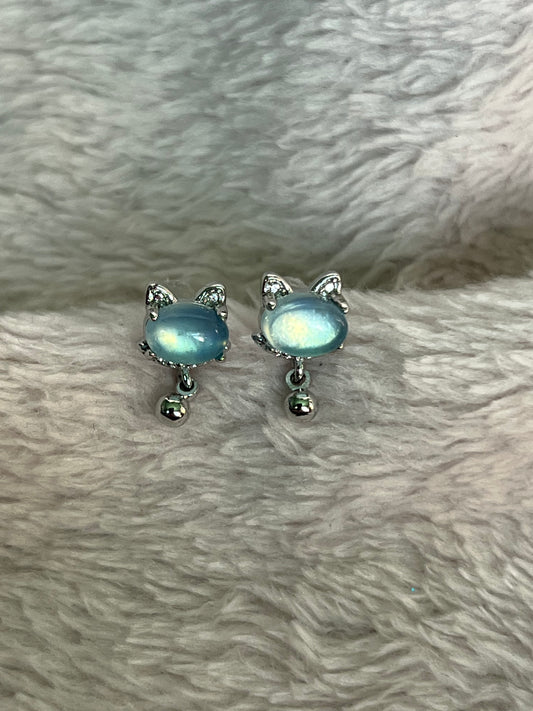 Aquamarine cat 925 studs